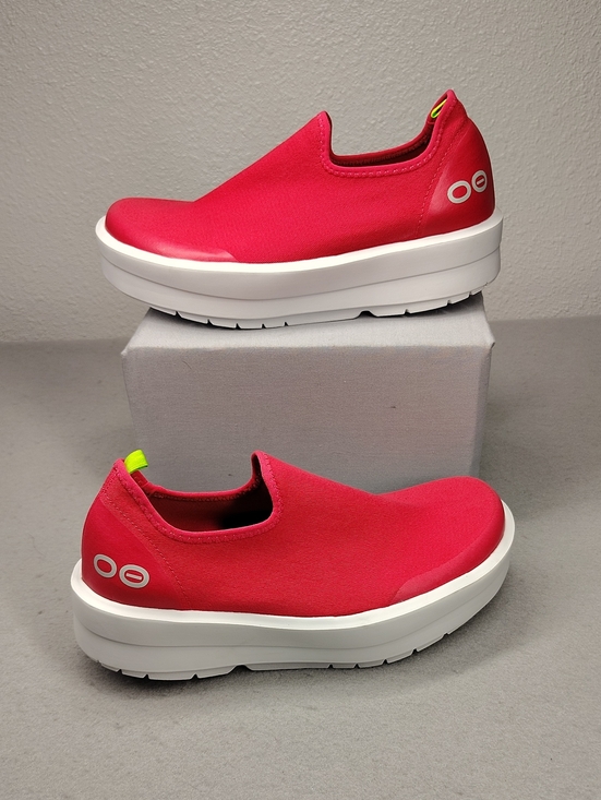 OOFOS Shoes - OOFOS OOmega eeZee Low Canvas Slip-On Neon Berry Size 8